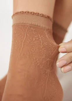 Chaussettes Courtes En Resille Fantaisie Fleurie