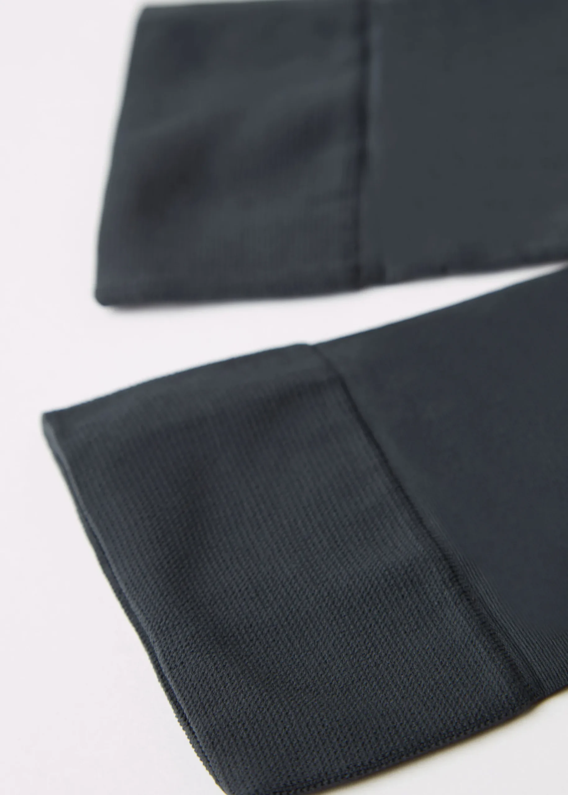 Mi-Bas Semi-Opaques 30 Deniers En Microfibre