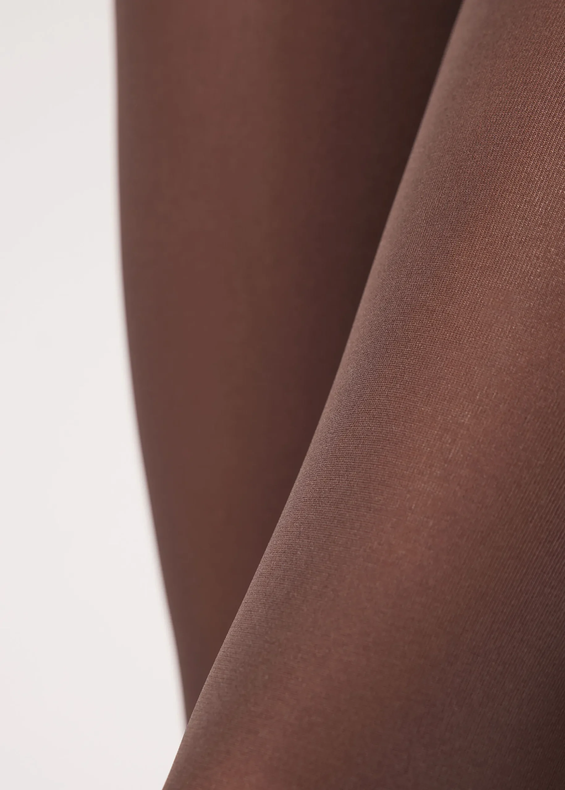 Microfibre Collant Opaque 50 Deniers Effet Toucher Doux