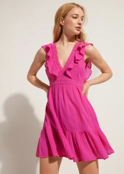 Robe Courte Avec Volant Et Passementerie