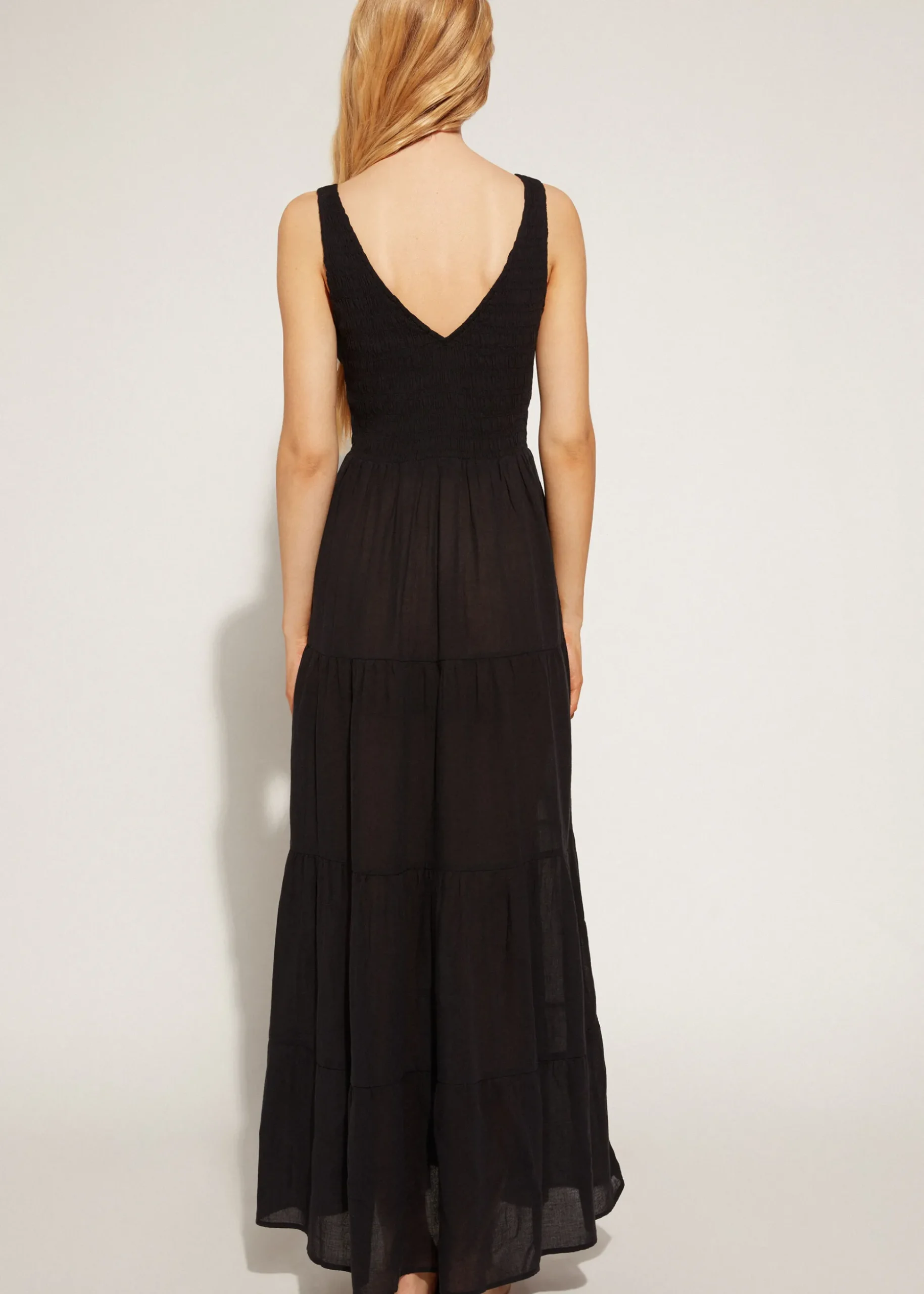 Robe Longue Avec Jupe A Volants