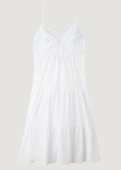 Robe Mi-Longue En Dentelle Macrame Et Jupe Volantee