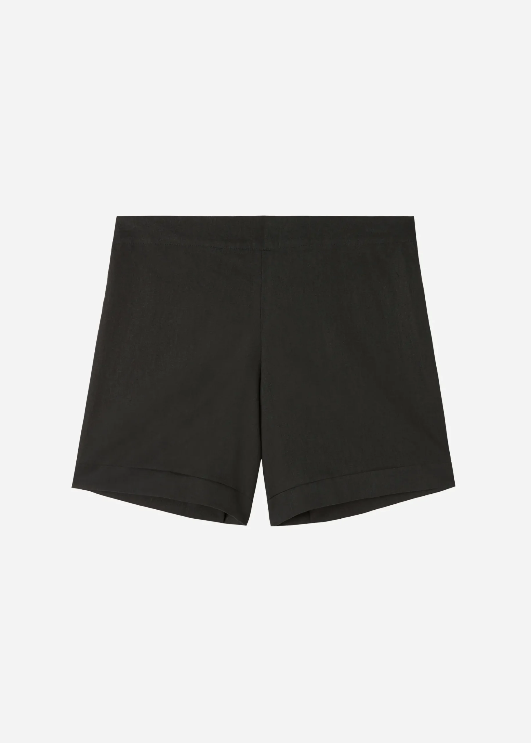 Short Avec Lin